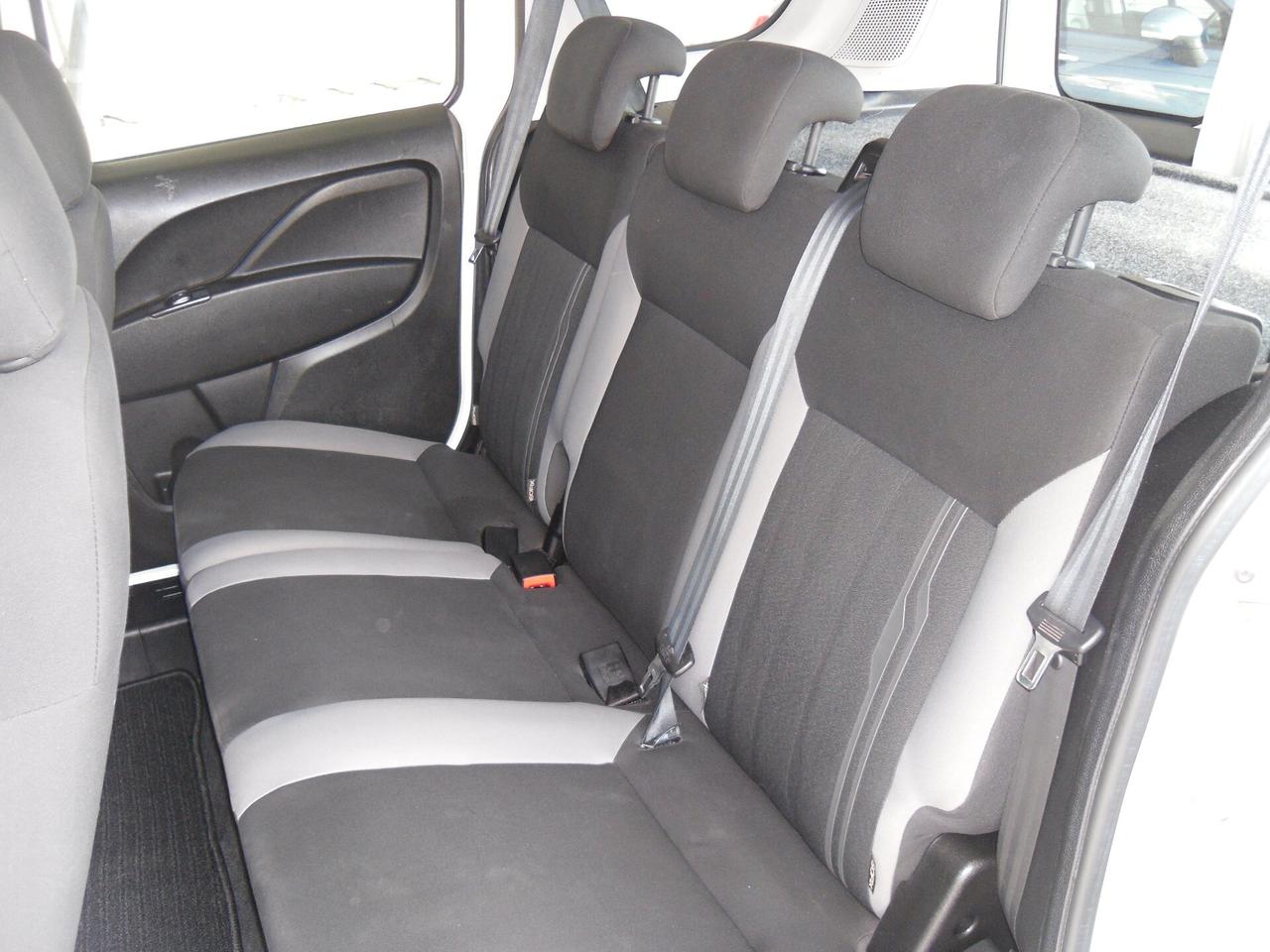 Fiat Doblò 1.6 MJT 105CV Combi N1 5 posti