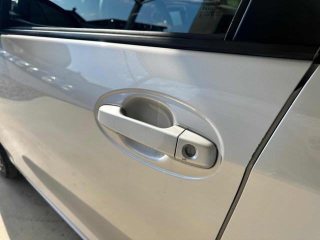 TOYOTA Yaris 1.0 5 porte Active OK NEOP. NAVI EURO 5 TELECAMERA