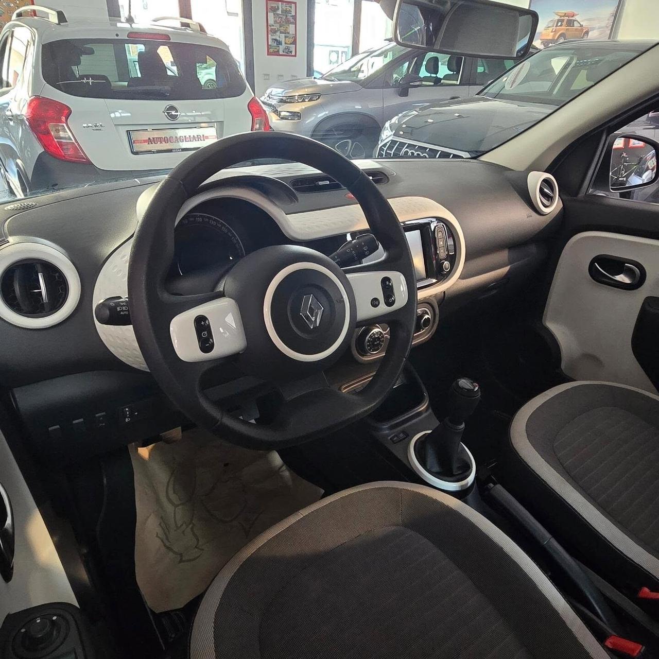 22.000 km - Renault Twingo SCe 65 CV Equilibre