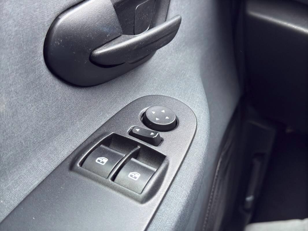 Lancia Ypsilon III 1.0 firefly hybrid Gold s&s 70cv 5p. Con CARPLAY