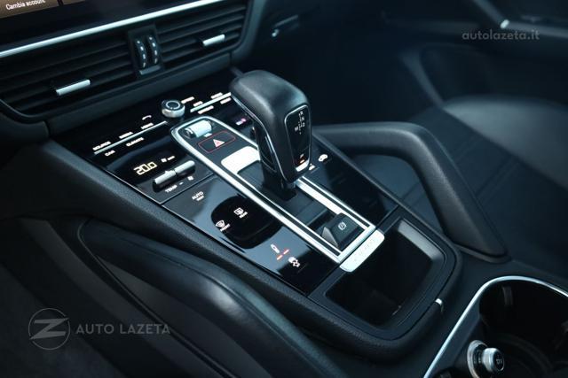 PORSCHE Cayenne Coupé 3.0 340CV V6