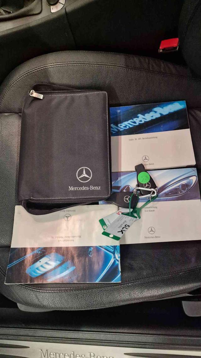 MERCEDES-BENZ SLK 200 Kompressor cat MANUALE! TAGLIANDI CERTIFICATI!