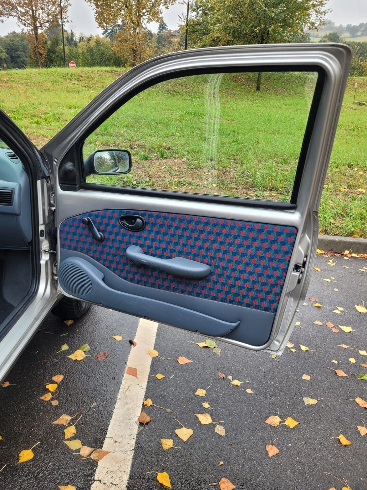 Fiat Strada 1.7 TDI Pick-up