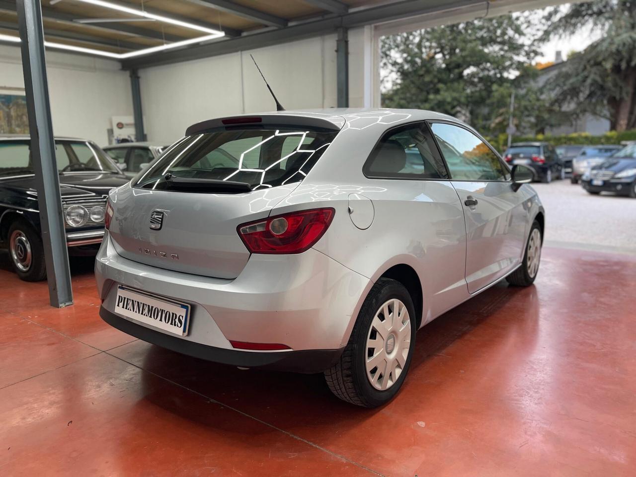 Seat Ibiza 1.2 70 CV 3 porte