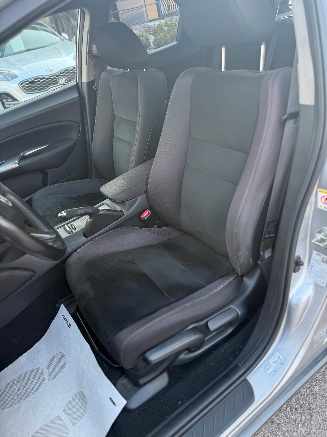 " UNA BOMBA " Honda Civic 1.4 i-VTEC 5p. Elegance