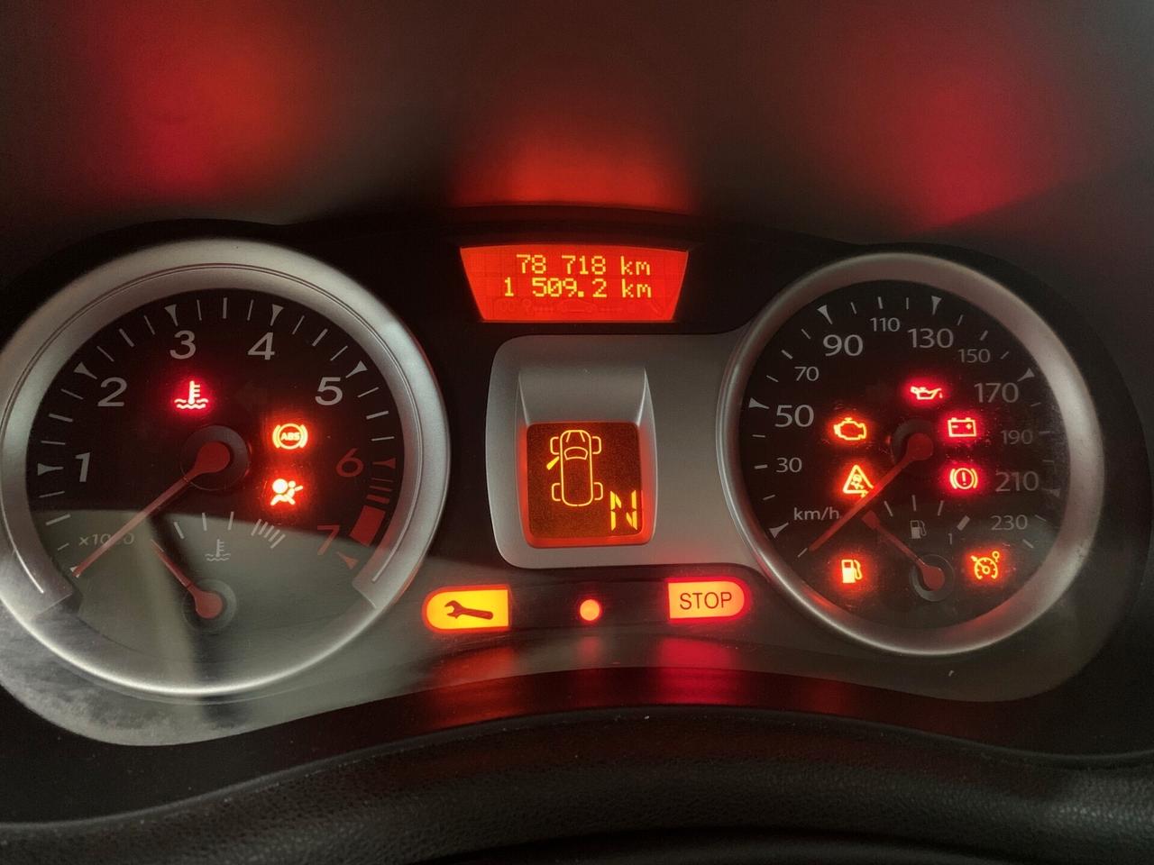 Renault Clio 1.2 16V 5 porte Automatica Dynamique