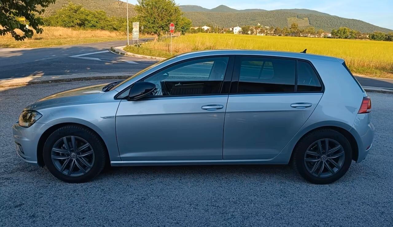 Volkswagen Golf 1.5 TGI DSG Business BlueMotion Technology