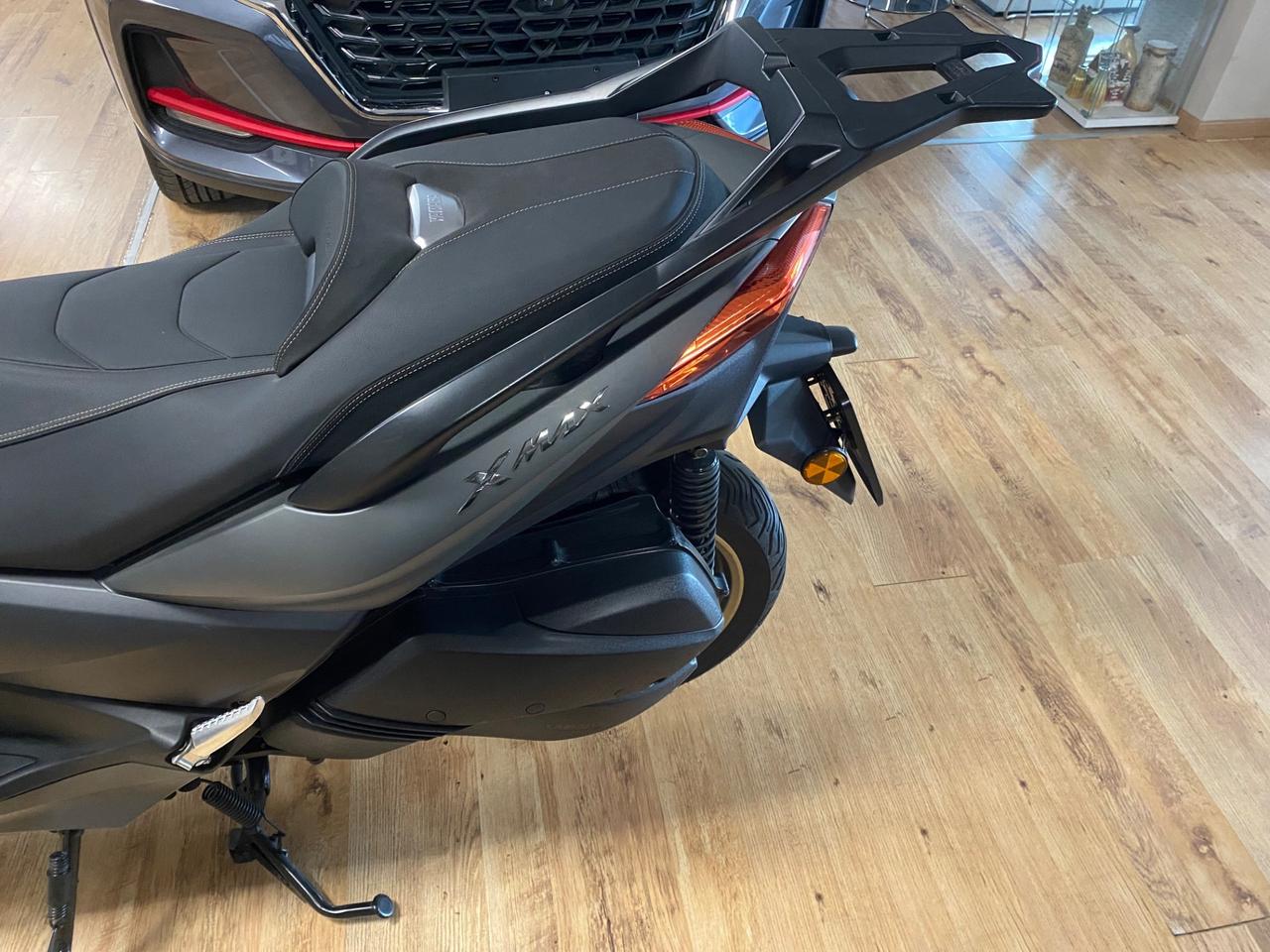 Yamaha X-Max 300