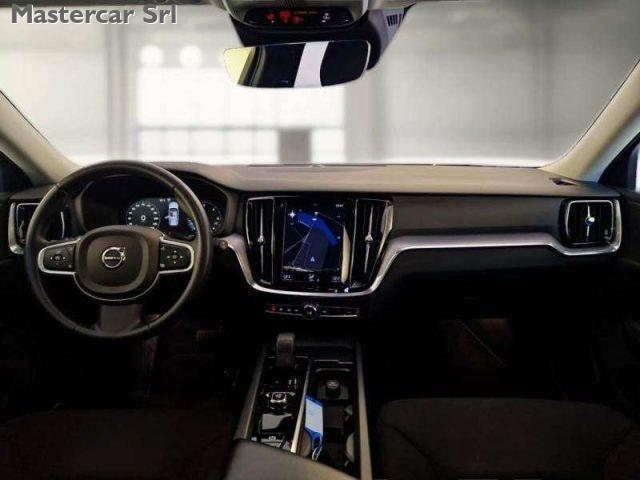 VOLVO V60 2.0 B4 197cv Auto MOMENTUM PRO - GK864FV