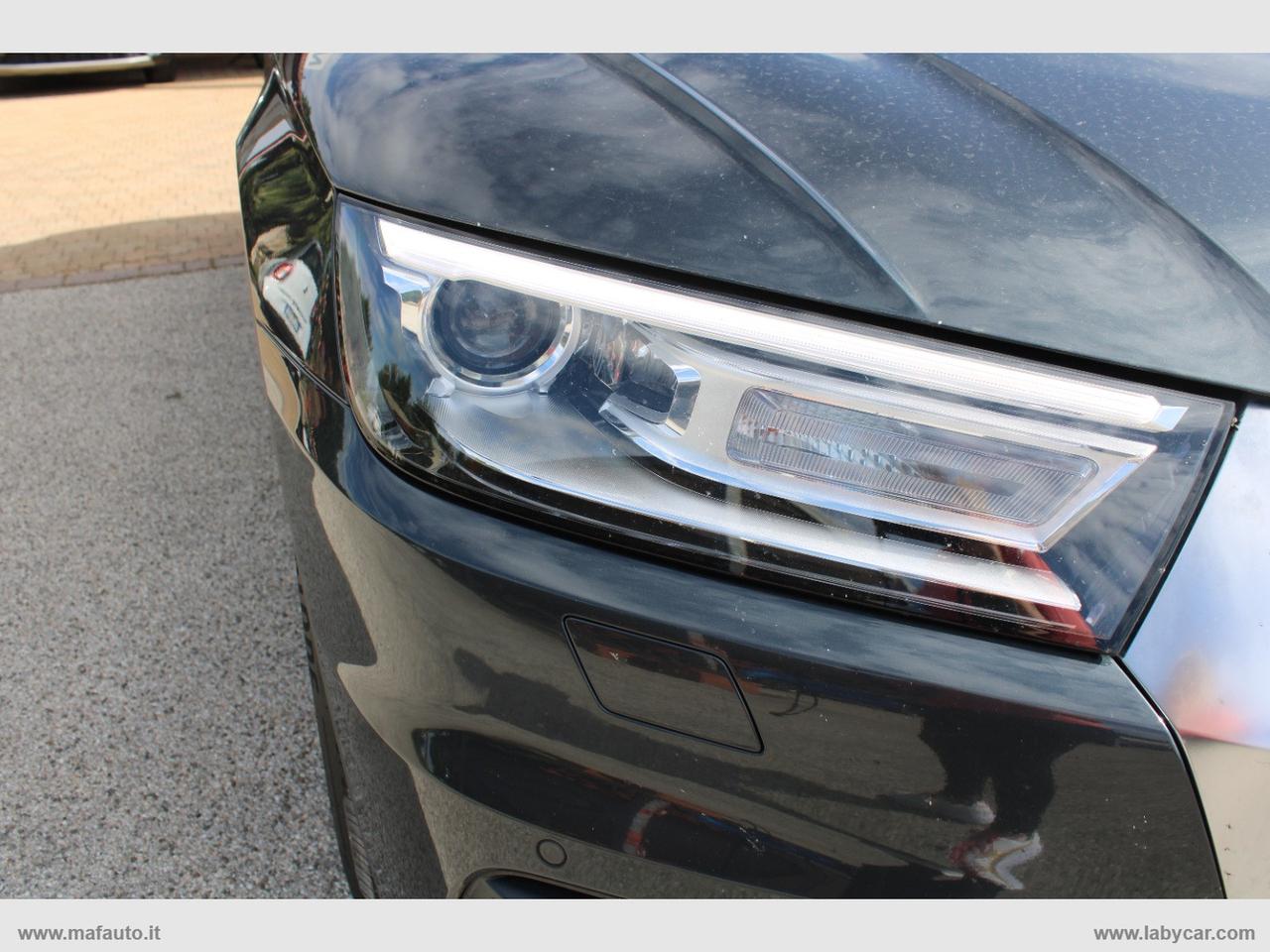 AUDI Q5 35 TDI S tronic Business