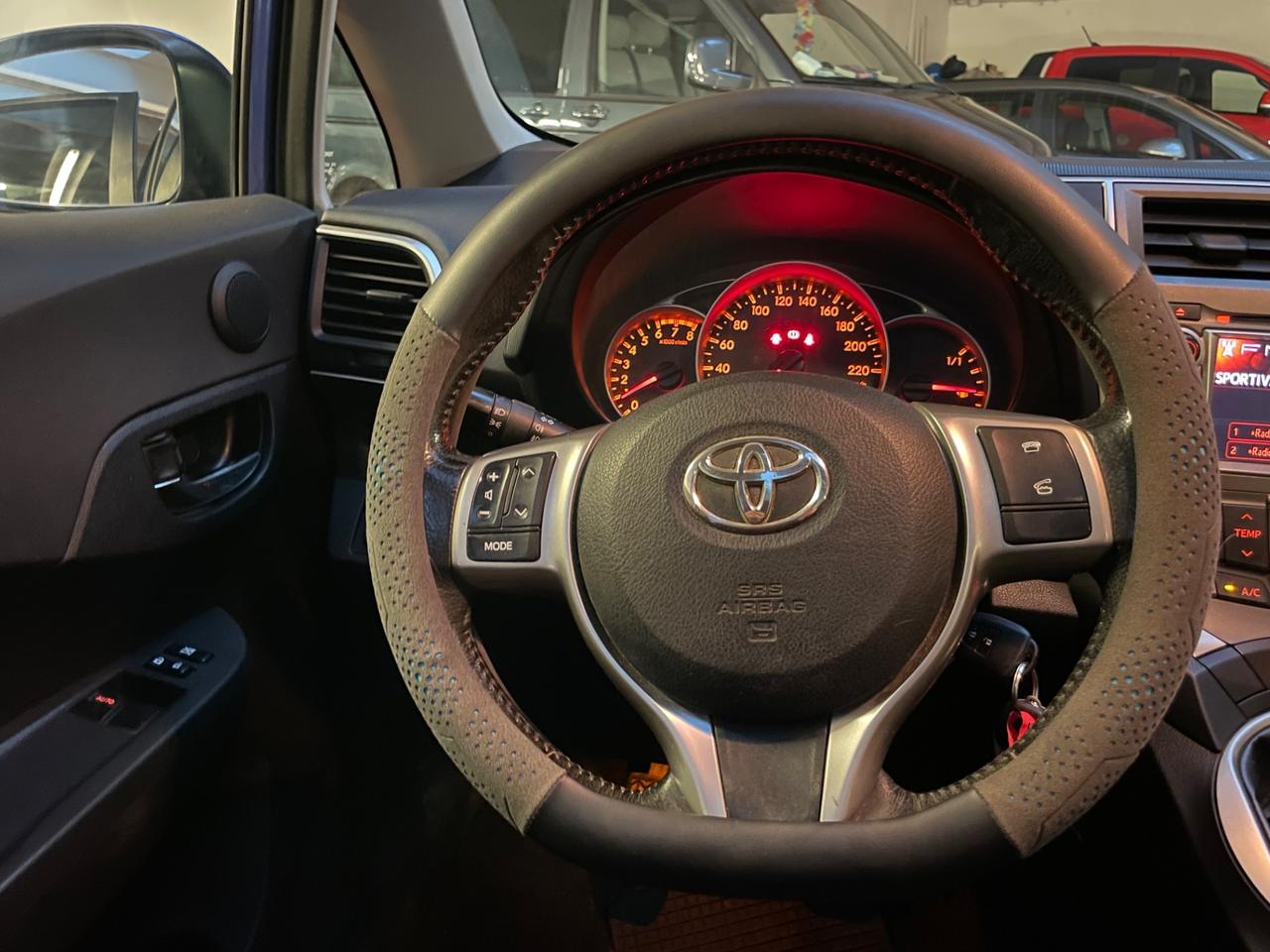 Toyota Yaris Verso 1.3 Neopatentati Euro 5