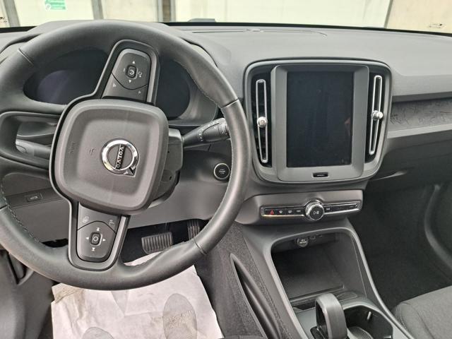 VOLVO XC40 automatico