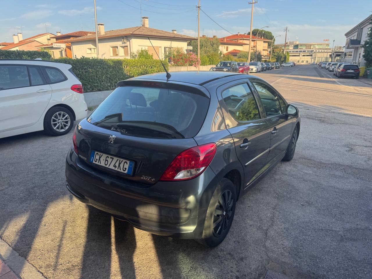 Peugeot 207 1.4 8V HDi 112CV CC Allure