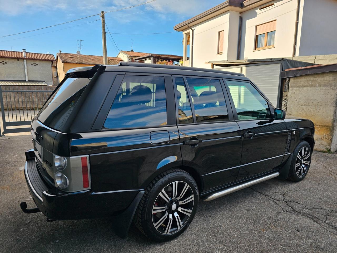 Land Rover Altro Vogue
