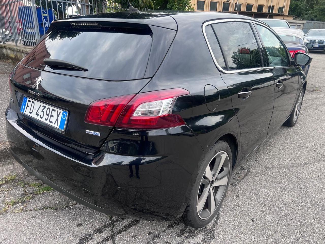 Peugeot 308 1.6 diesel gira male 2016