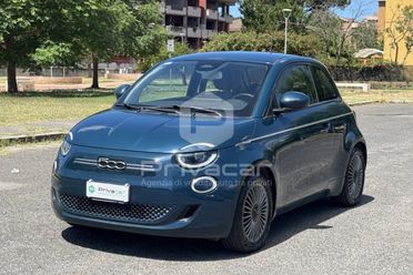 FIAT 500e Berlina 42 kWh Icon