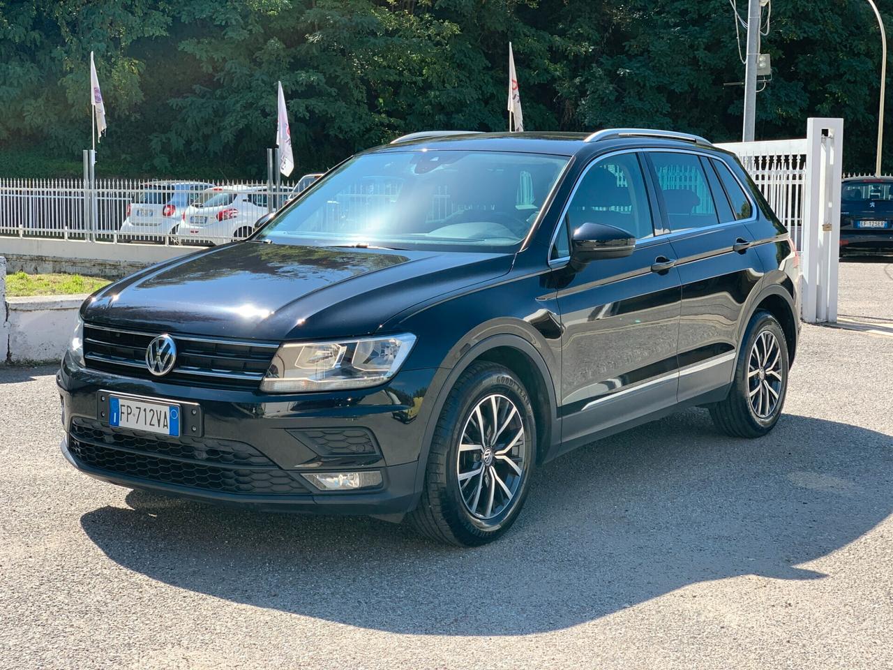 Volkswagen Tiguan 1.6 116 CV Sport BlueMotion Technology