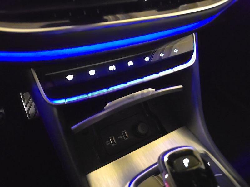MG EHS Plug-in Hybrid Exclusive