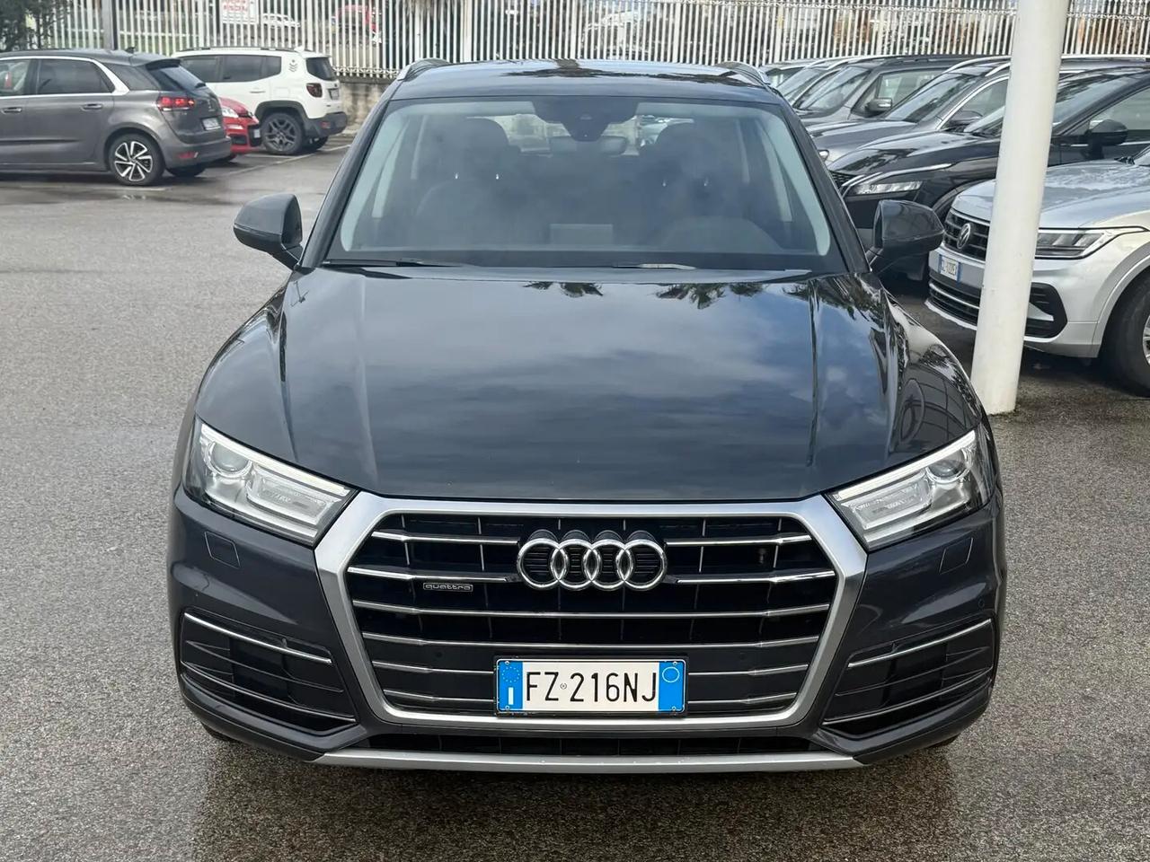 Audi Q5 40 TDI quattro S tronic Business Design