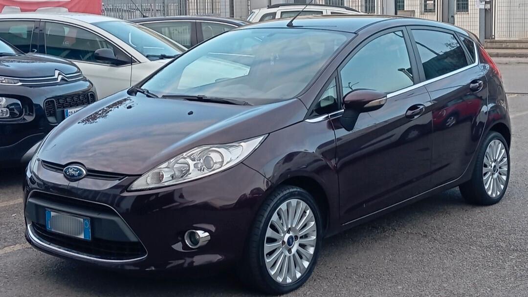 Ford Fiesta 1.2 5p. TITANIUM