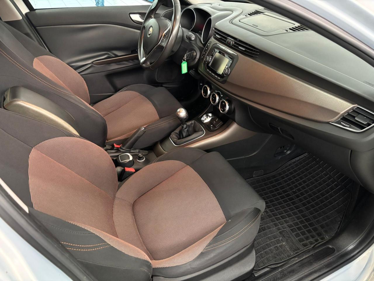 Alfa Romeo Giulietta 2.0 JTDm-2 150 CV Distinctive