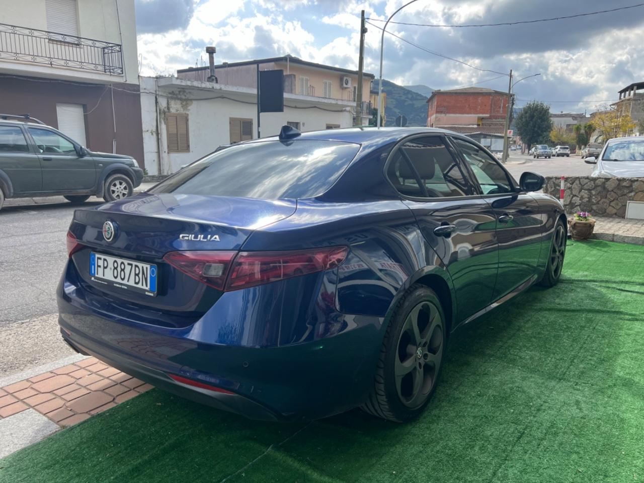 Alfa Romeo Giulia 2.2 Turbodiesel 150 CV AT8