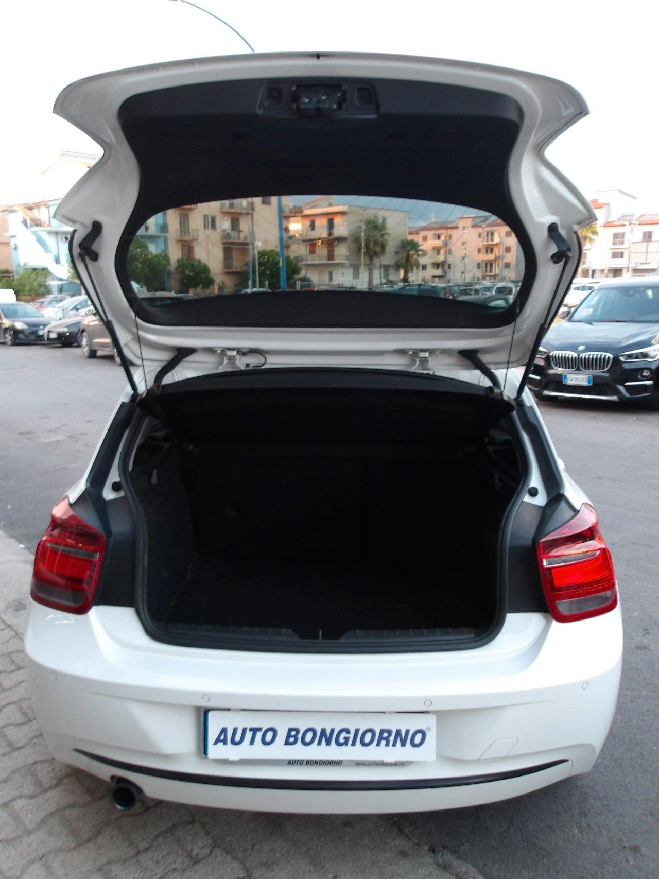 BMW 116D 5P SPORT