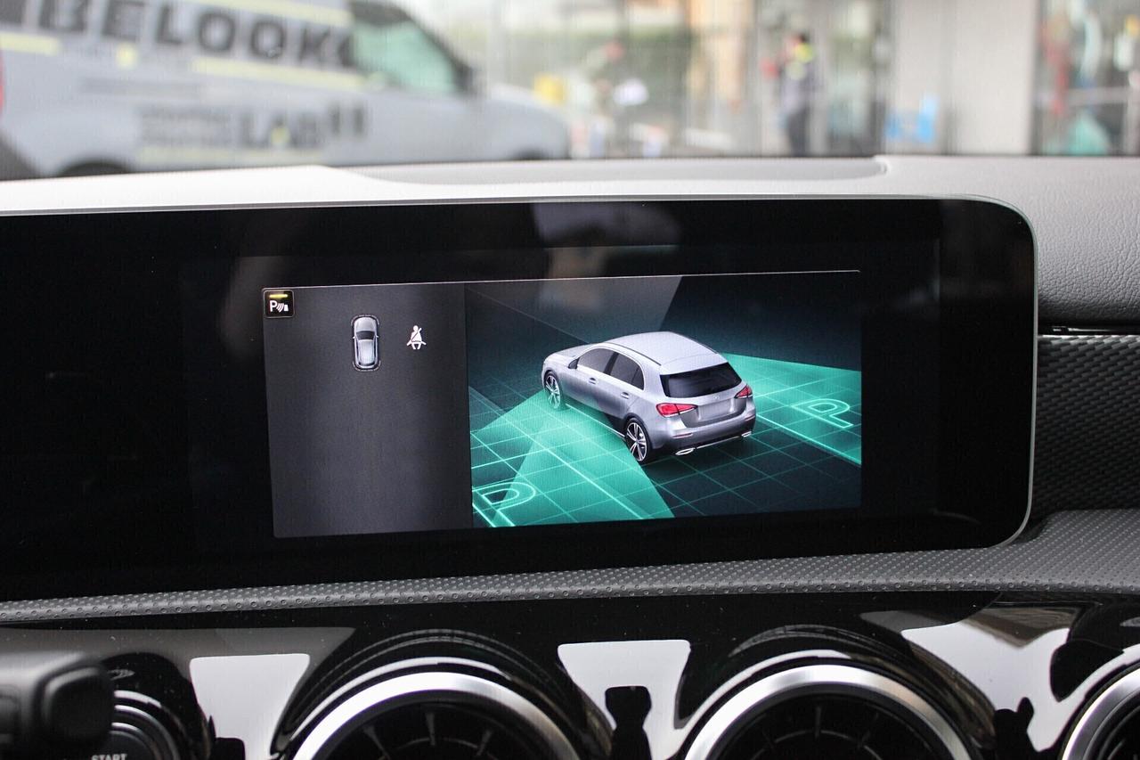 Mercedes-benz A 180 d Sport TETTO APRIBILE GUIDABILE DA NEOPATENTATI