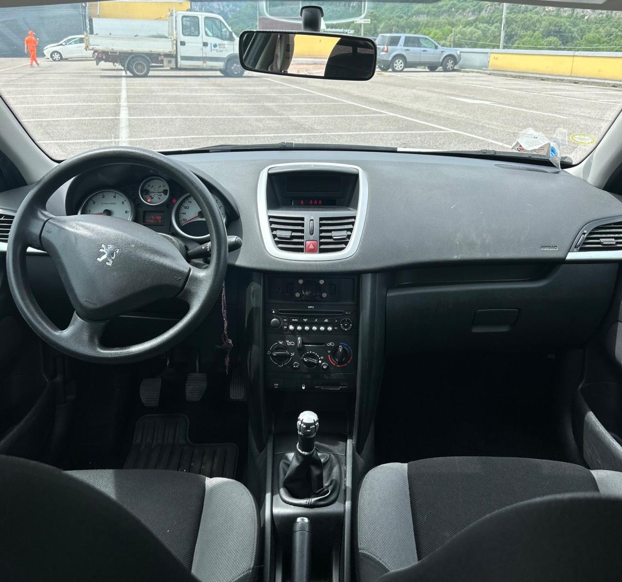 Peugeot 207 1.4 VTi 95CV 5p. Active XS Neopatentati