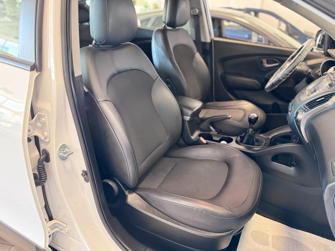Hyundai iX35 1.7 CRDi 2WD Xpossible