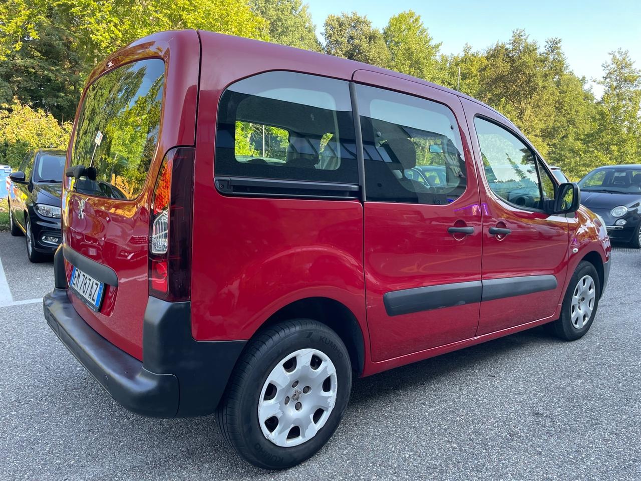 Peugeot Partner Tepee 1.6 HDi 92CV*Neopatentati*