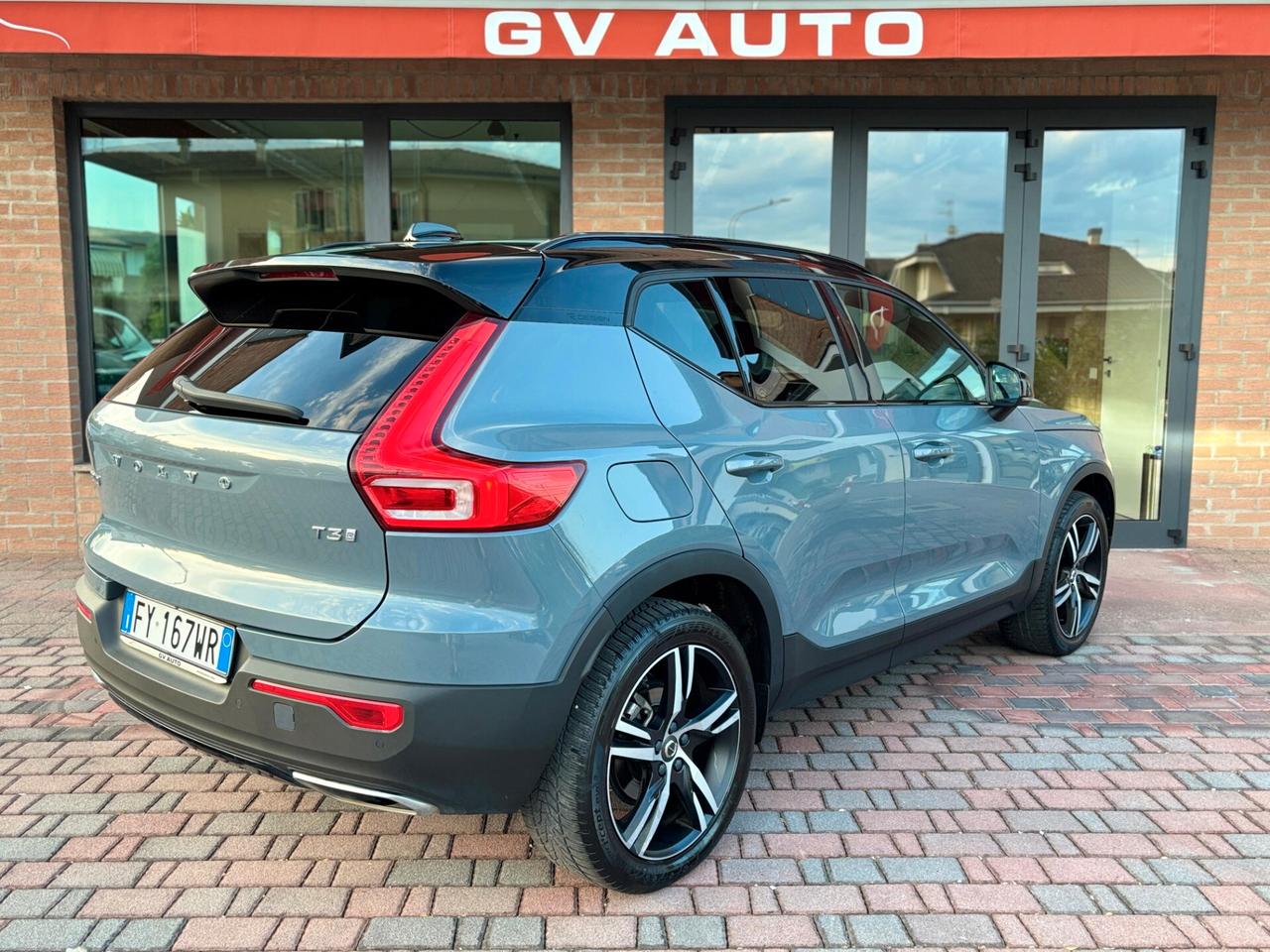 Volvo XC40 1.5 t3 R-design Geartronic