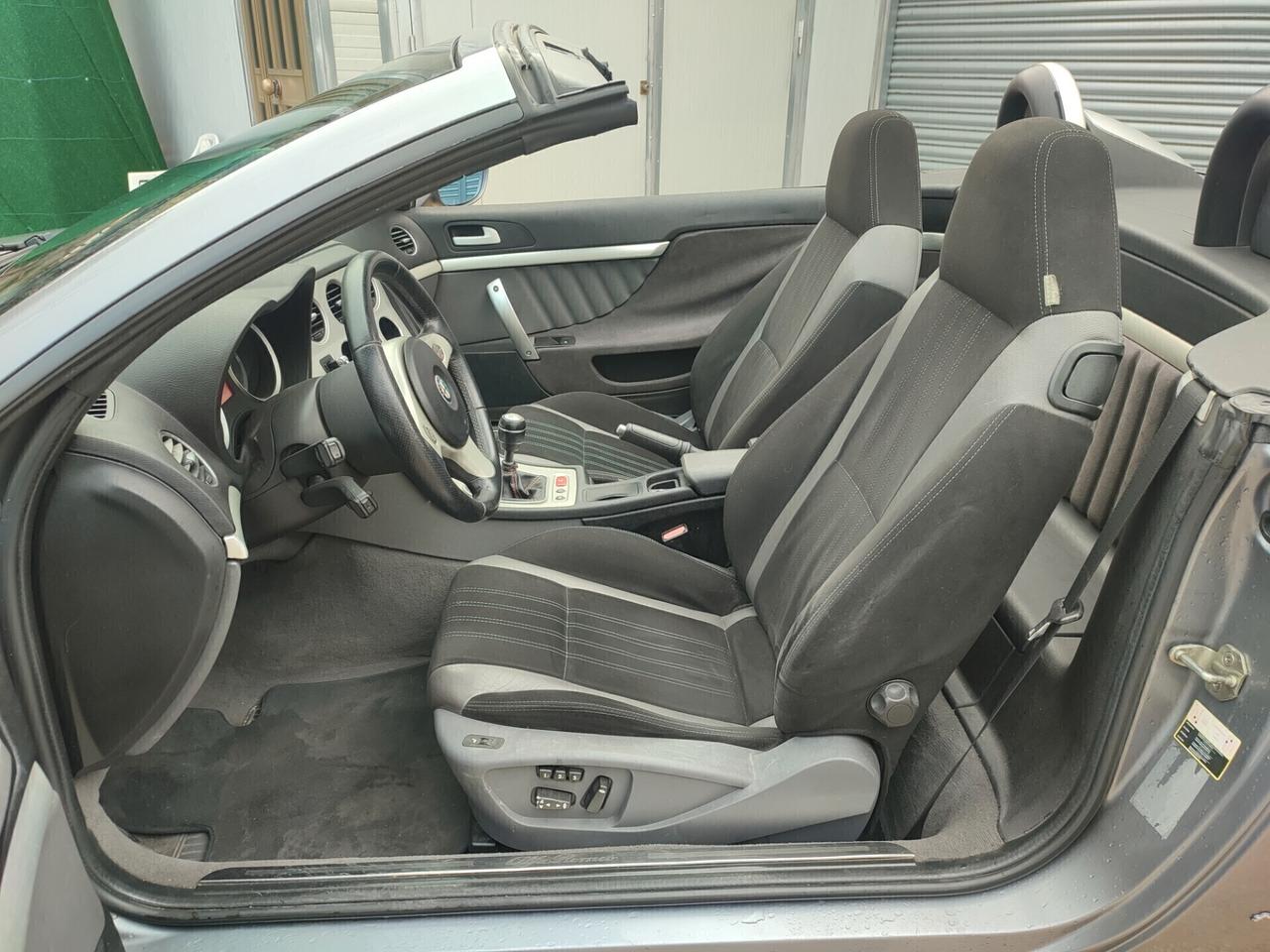 Alfa Romeo Spider 2.4 JTDm 210CV