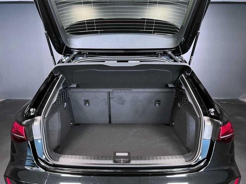 Audi A3 35 TFSI MHEV 150cv S-Tronic S-LINE (Tetto Apribile, HiFi SONOS, Matrix LED, Safety Plus)