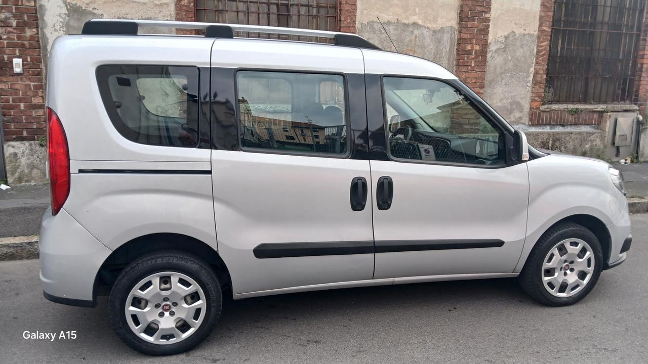 FIAT DOBLO MAXI 7 POSTI 1600 MJET LOUNGE