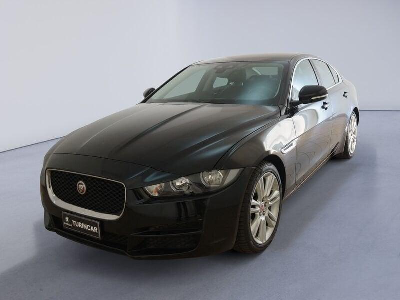 Jaguar XE 2.0 D 180 CV aut. SE