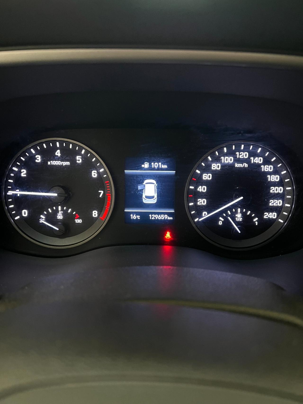 HYUNDAI TUCSON - GDI XTECH 1.6 BENZINA - 132 CV