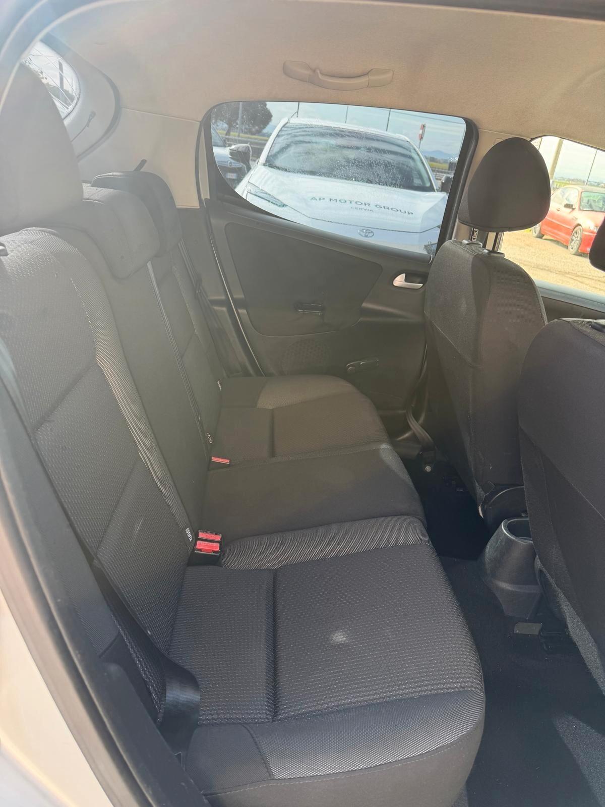 Peugeot 207 1.4 8V 75CV 5p. X Line ECO GPL