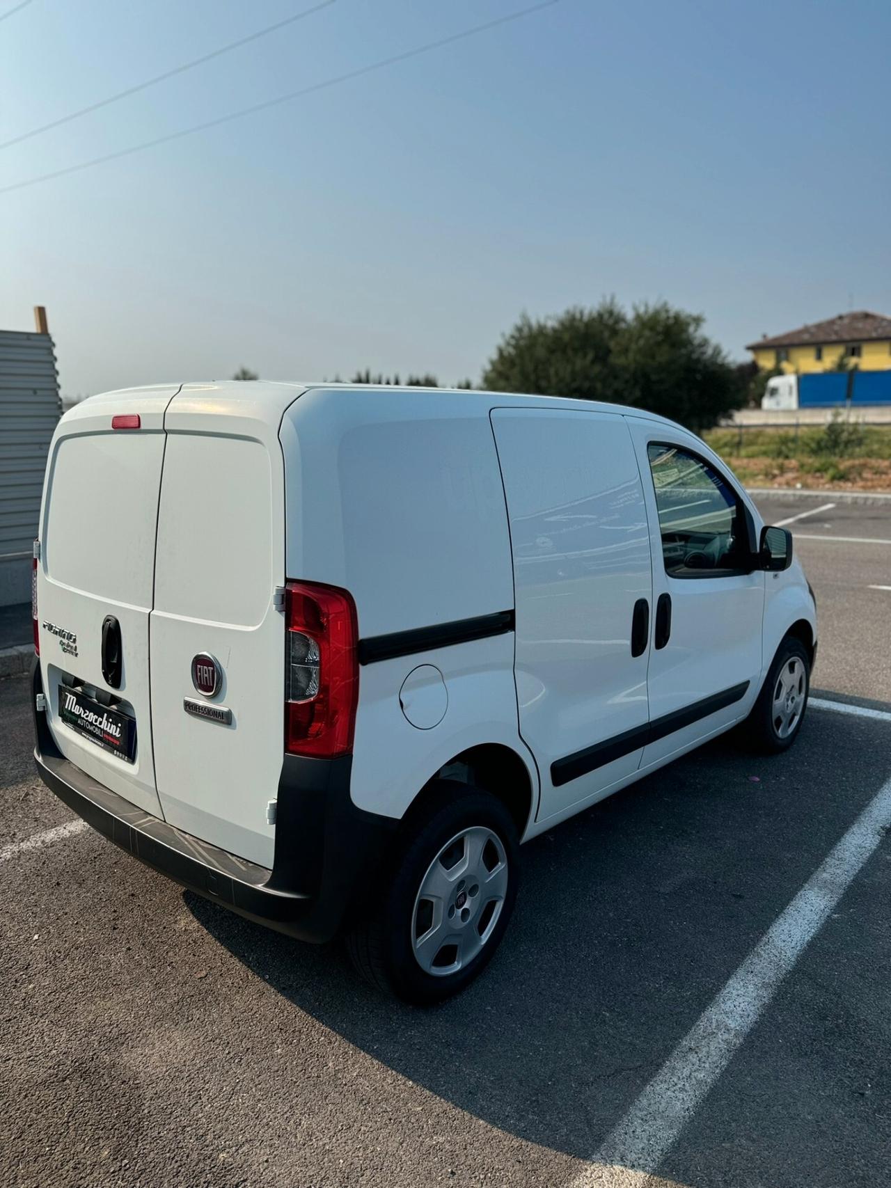 FIAT FIORINO 1.4 NATURAL POWER 70.000 KM 2019