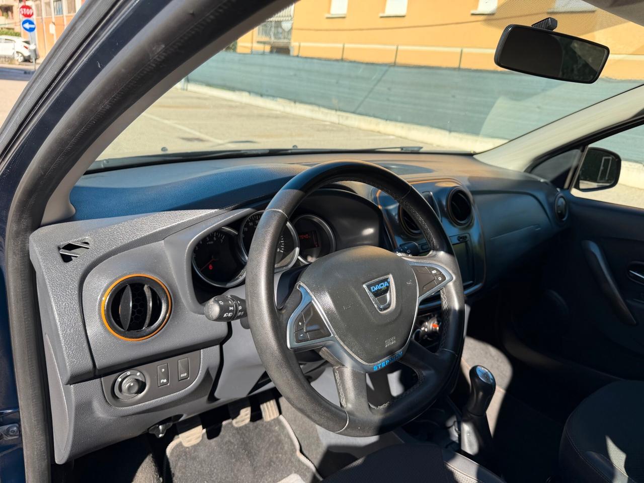 Dacia Sandero Stepway 0.9 tce - NEOP. - 12 MESI DI GARANZIA -