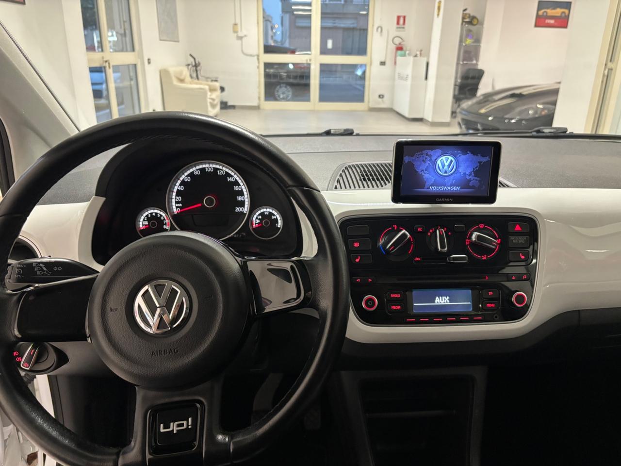 Volkswagen up! 1.0 3p. move ASG