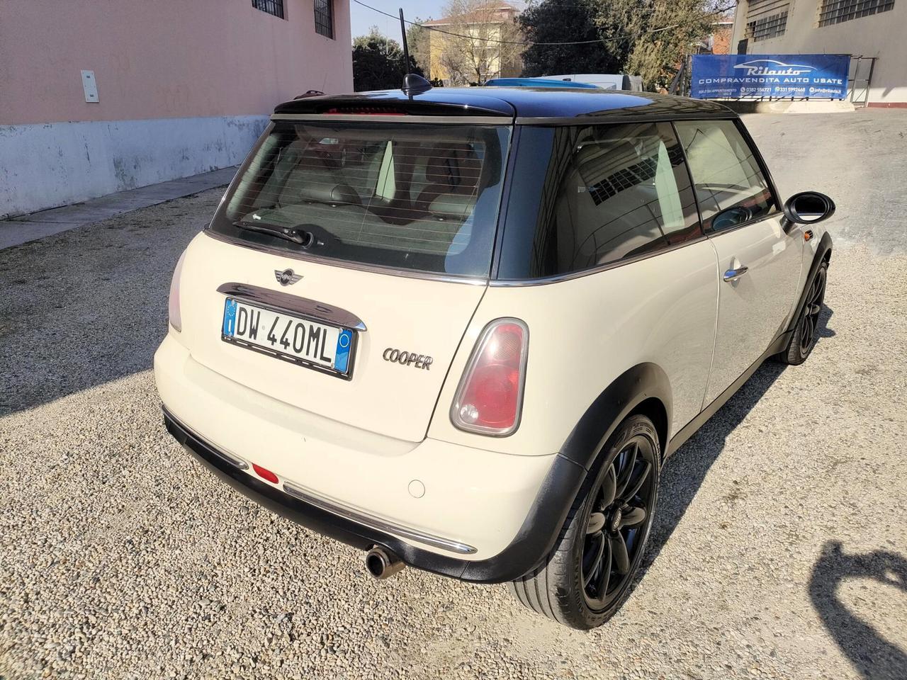 Mini 1.6 16V Cooper