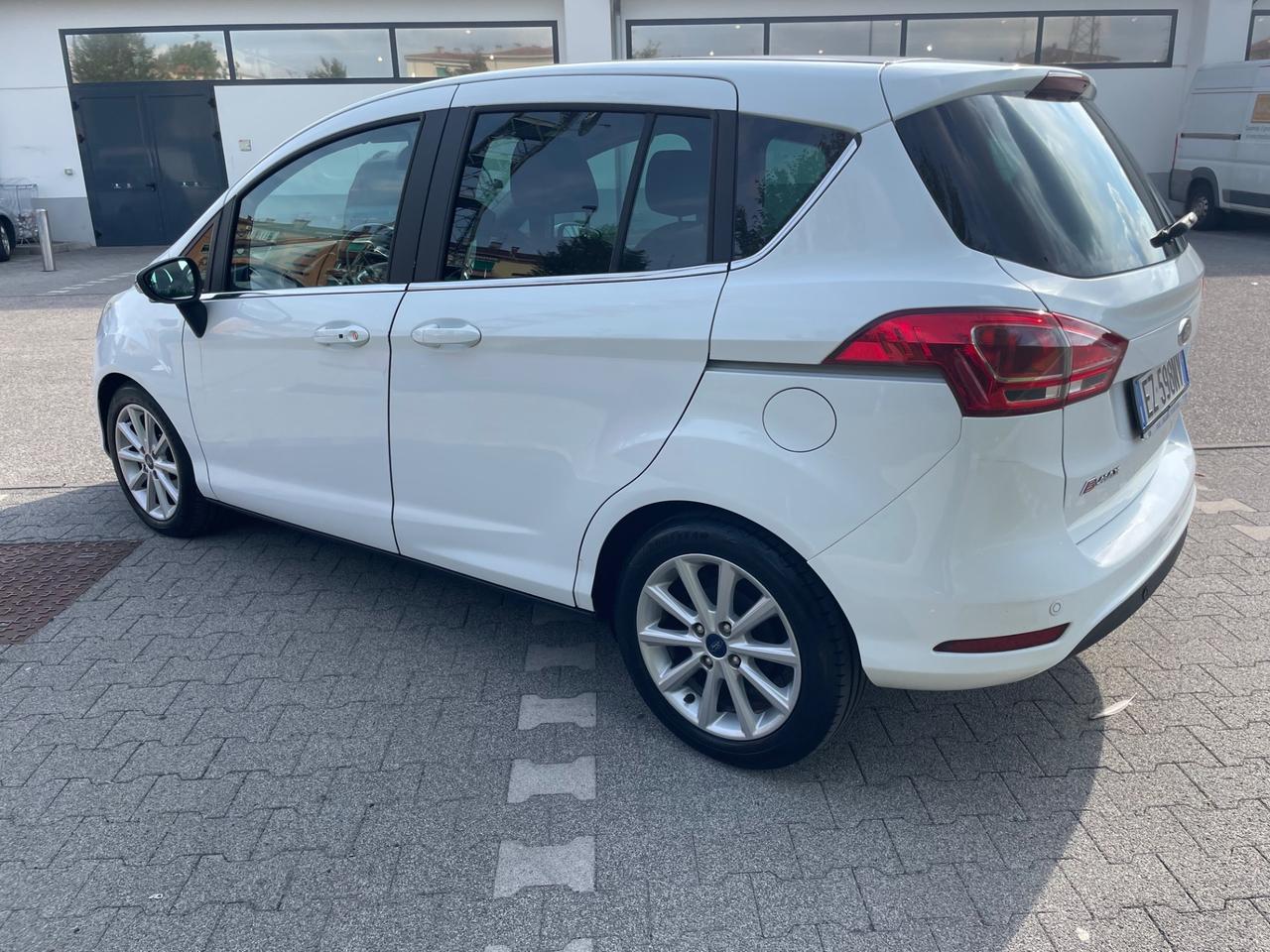 Ford B-Max 1.0 benzina anno 2015 pronta al uso