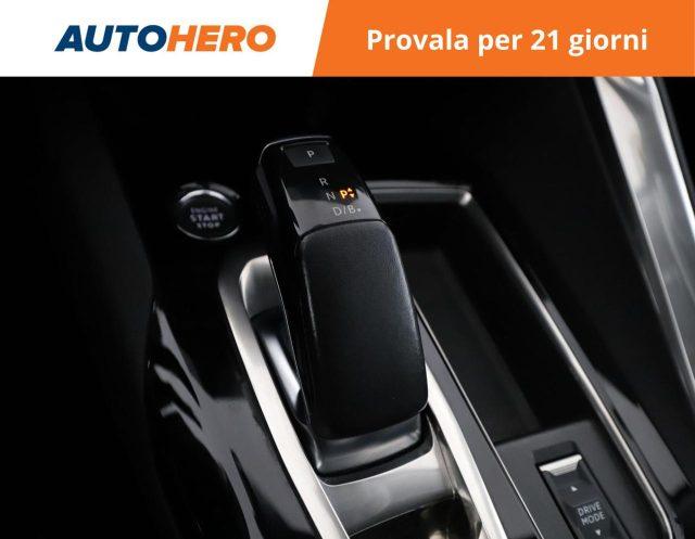 PEUGEOT 3008 Hybrid 225 e-EAT8 Allure Pack