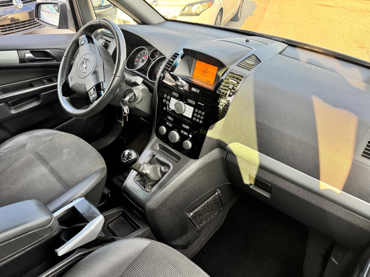 Opel Zafira 1.6 7 posti