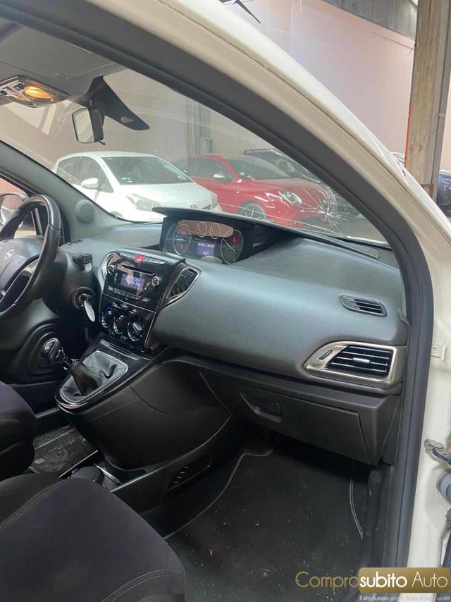 LANCIA Ypsilon 1.3 MJT 16V 95 CV 5 porte S&S Elefantino
