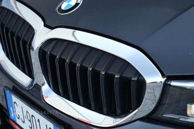 BMW 318 d 48V Sport
