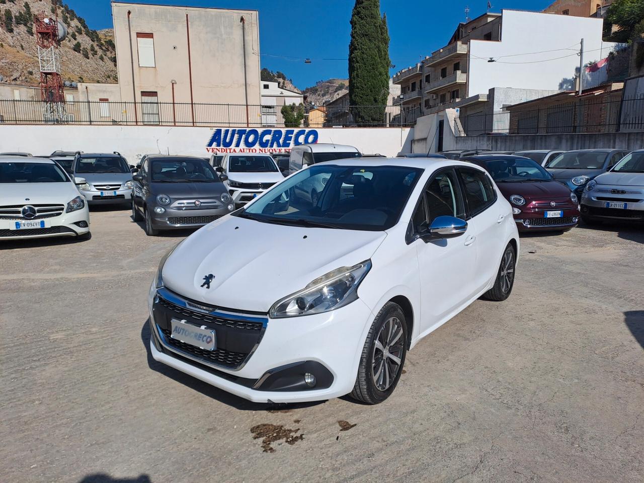 Peugeot 208 BlueHDi 75 5 porte Allure