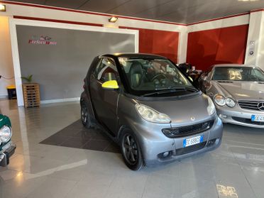 Smart ForTwo 1000 52 kW coupé limited two MHD