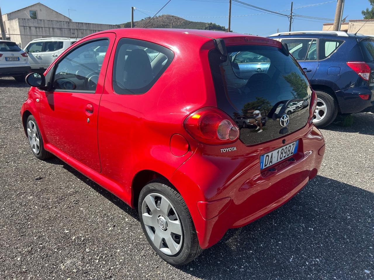 Toyota Aygo 1.0 12V VVT-i 3 porte Sol